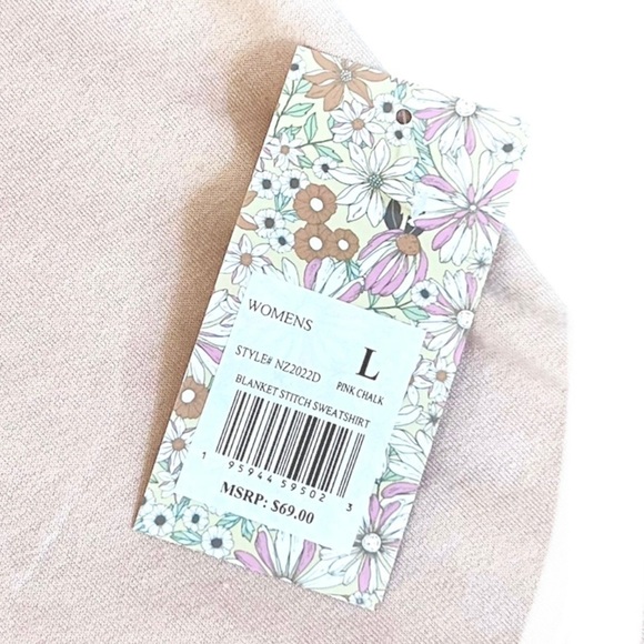 🎁 KENSIE Blush Pink Top Sweatshirt Long sleeved Crop Top Size L NWT - Picture 9 of 10